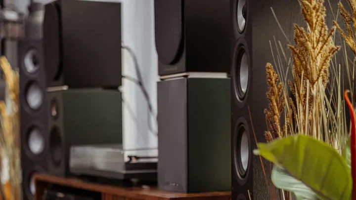 sam melchor 1wgfmyze3w4 unsplash