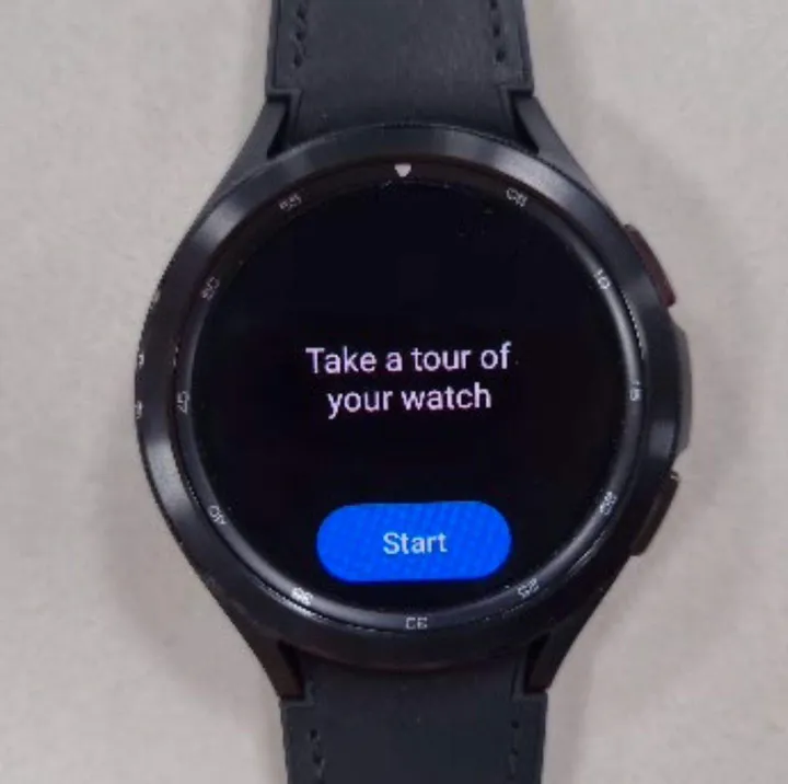 samsung galaxy watch4 classic design live image 2