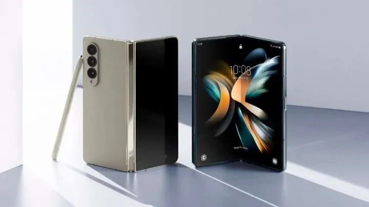 samsung galaxy z fold 4 whats in the box