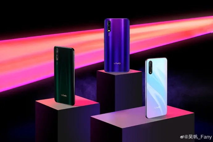 screenshot 2019 07 31 vivo z5 official renders 2 jpg jpeg image 690 c397 461 pixels
