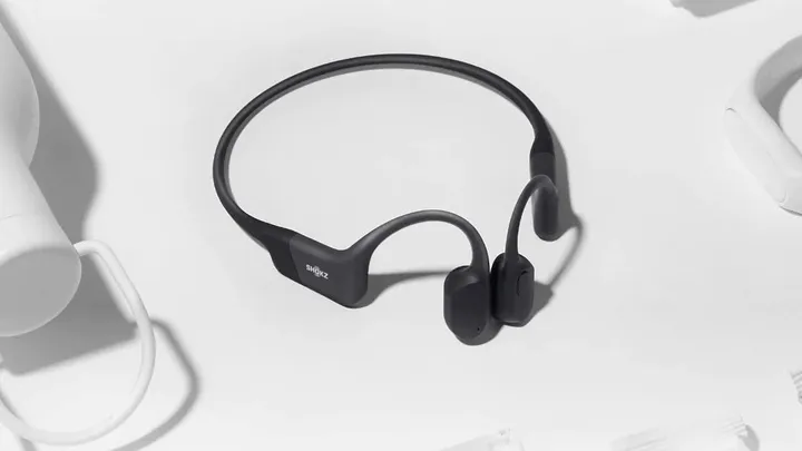 shokz openrun bone conduction headphones