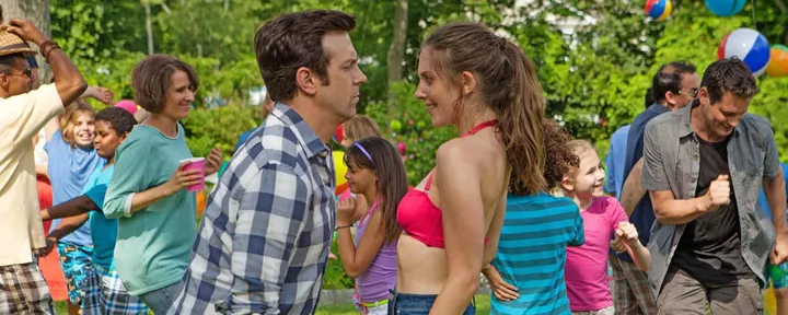 sleeping with other people e1446123958754