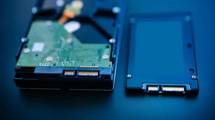 solid state drive a