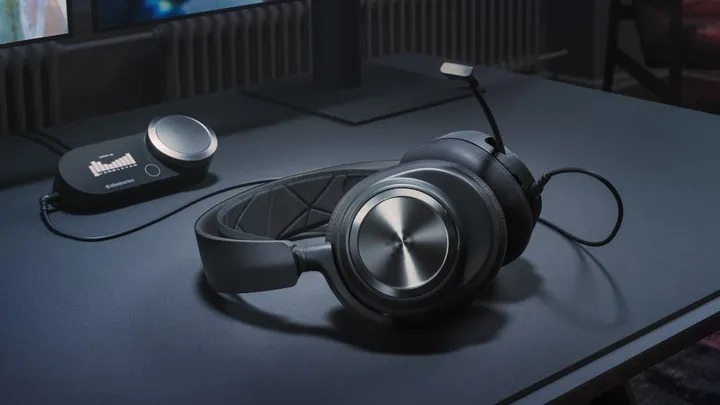 steelseries arctis nova pro wireless gaming headphones