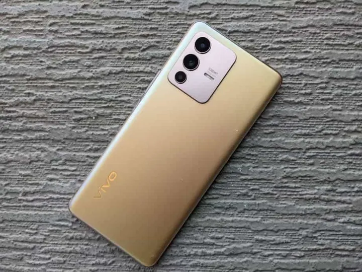 vivo v23 pro rear 690x920 1