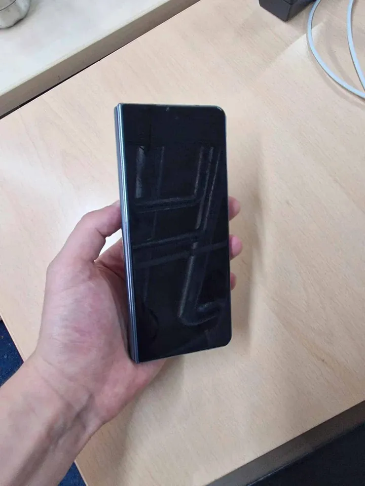 z fold 4 leaked 4