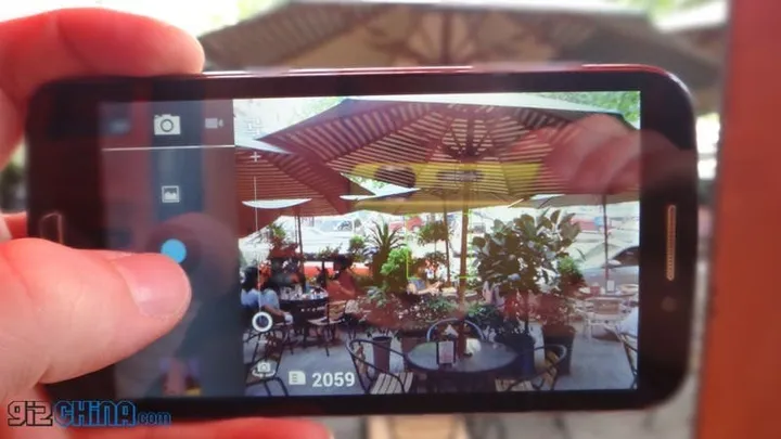 zopo zp900 leader in hand photo