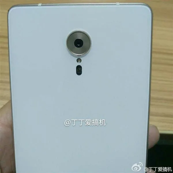 zuk edge back white