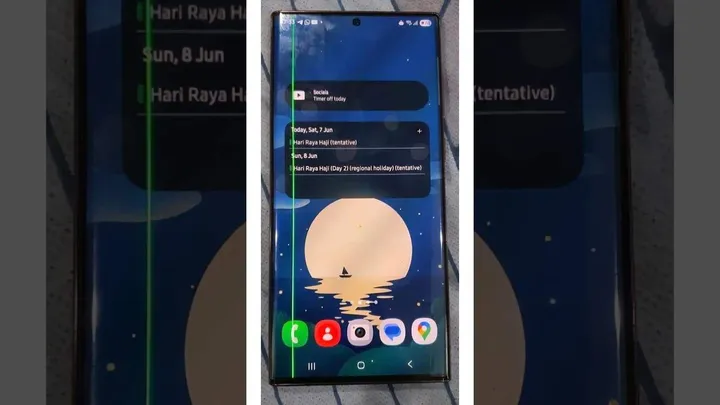 One UI 7 black line bug
