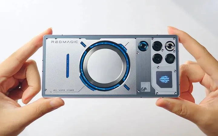 imgi_134_RedMagic_11_Pro_1015_ne