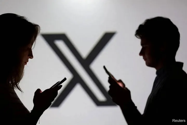 2025-12-05T112809Z_1720905449_RC