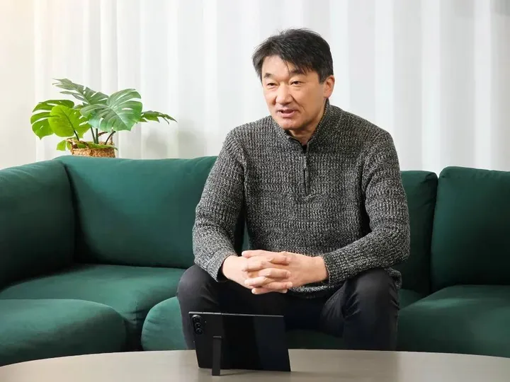 Samsung-Mobile-Galaxy-Z-TriFold