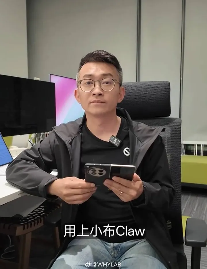 90e1b75dgy1ib46rg1aqcj20re0zi18c