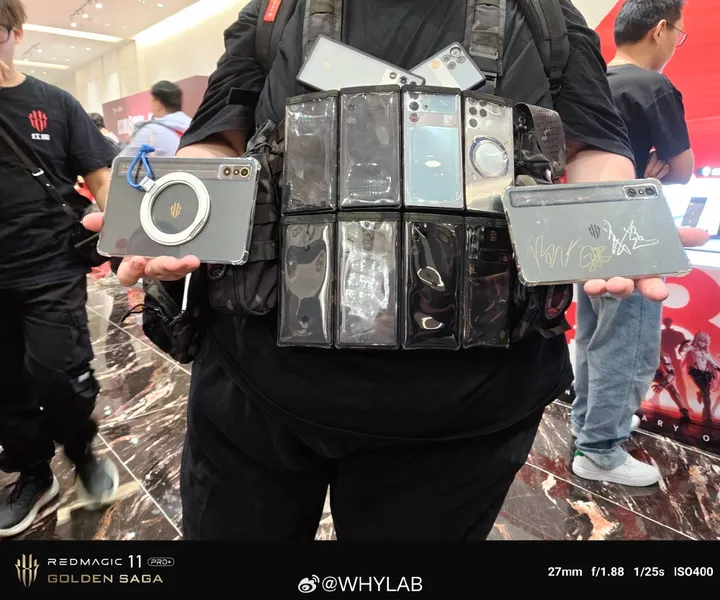 90e1b75dgy1icj0iulmajj235s2mu4qr