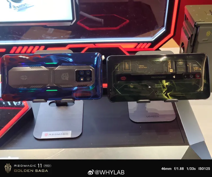 90e1b75dgy1icj0jdim0ij235s2mu4qq