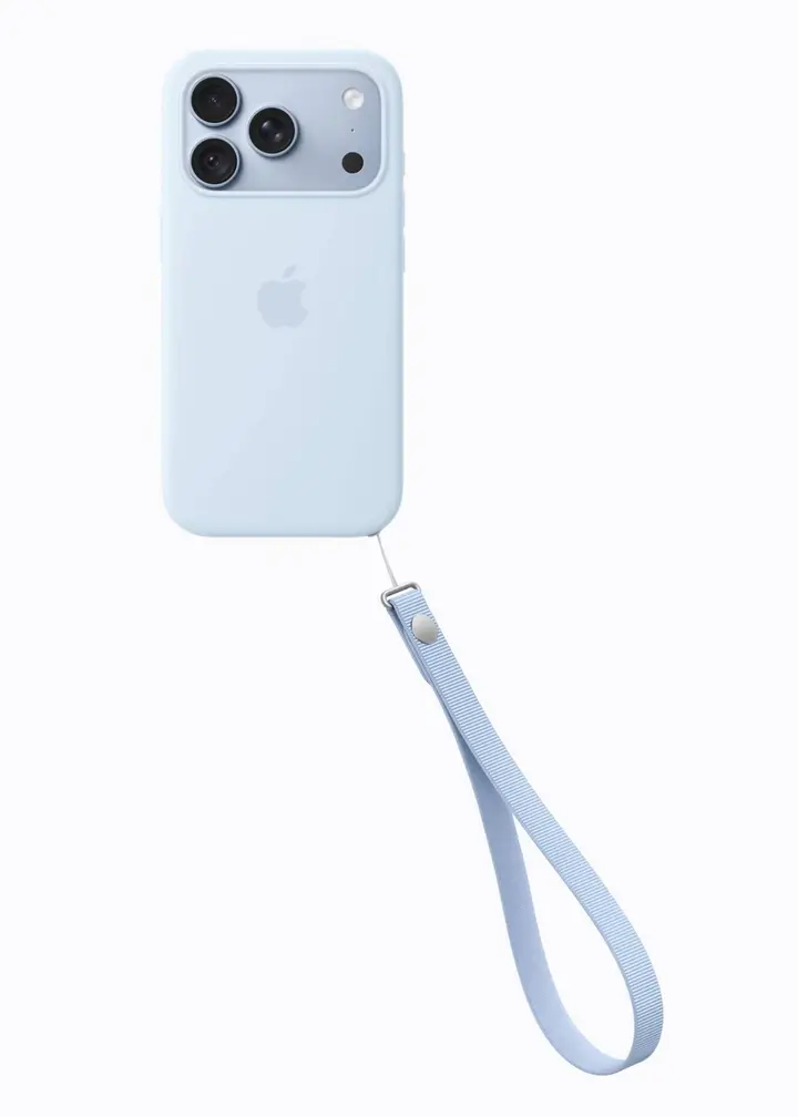 iPhone_18_Pro_in_glacier_is_paired_with_the_glacie_1788981320616