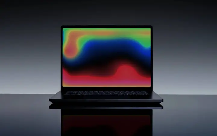 Microsoft_Surface_Laptop_Ultra_1791443895065