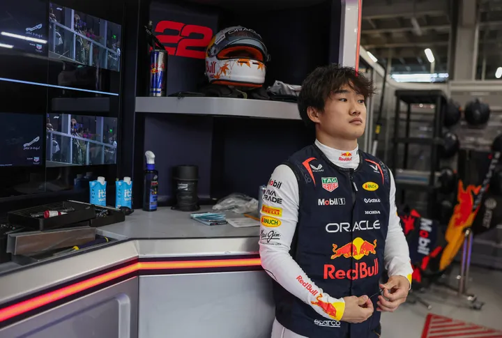 Yuki Tsunoda in Red Bull garage in Jeddah - Red Bull content pool