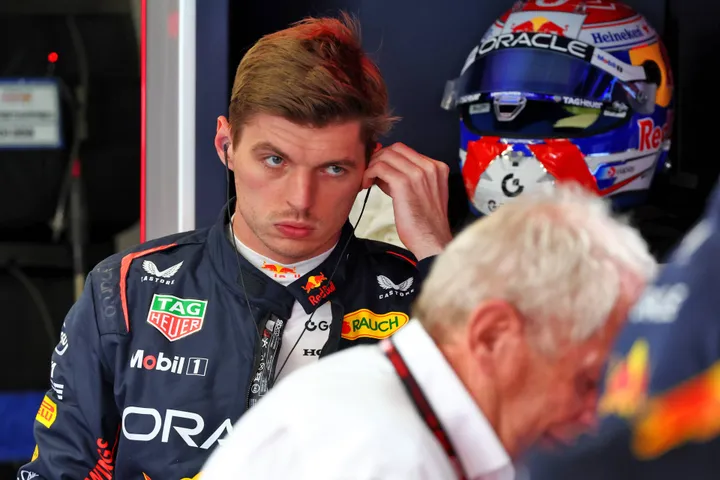 Max Verstappen en Helmut Marko bij Red Bull tijdens GP Spanje in Barcelona