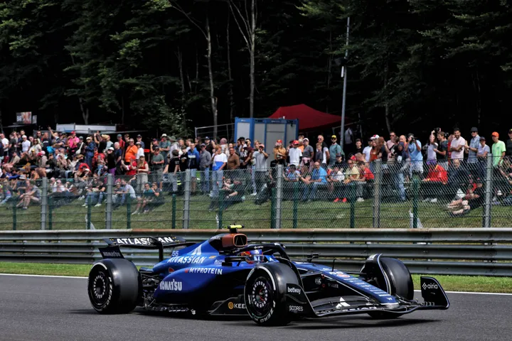 Carlos Sainz in de problemen