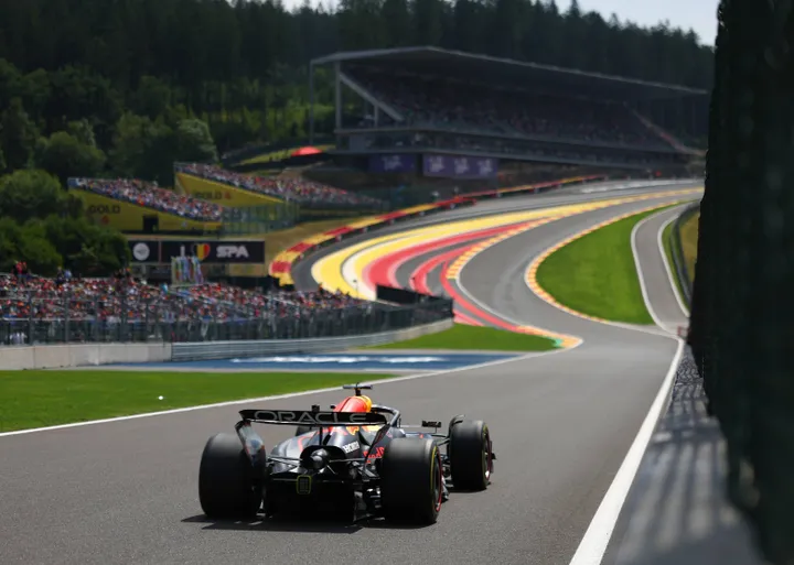 Max Verstappen in Eau Rouge