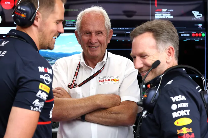 Christian Horner in de Red Bull-garage