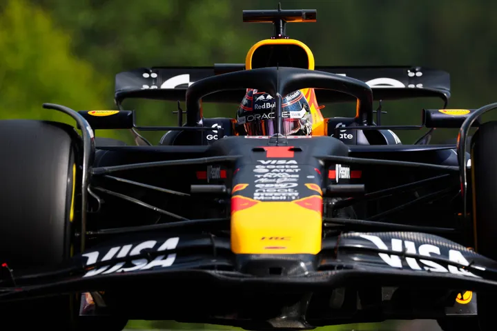 Max Verstappen op de baan in Spa-Francorchamps - Red Bull Contentpool