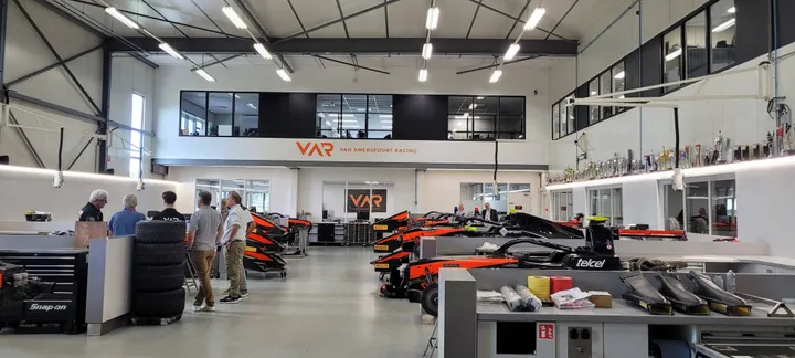 De algemene werkplaats van VAR