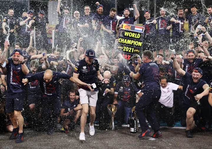 Max Verstappen feierte seinen ersten Weltmeistertitel mit Red Bull im Jahr 2021, bevor er zum vierfachen Weltmeister wurde | Red Bull Content Pool