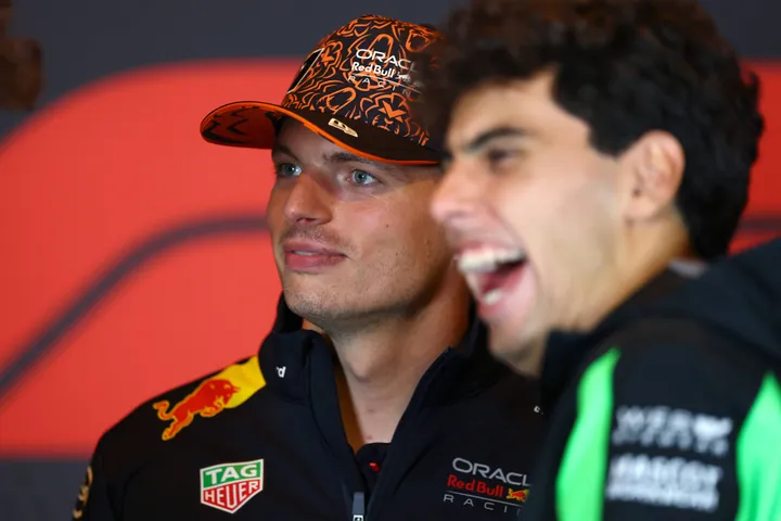Max Verstappen en Gabriel Bortoleto kennen elkaar goed - Foto: Red Bull Content Pool