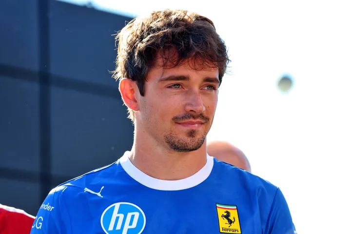 Charles Leclerc im Monza Fahrerlager @RacePictures