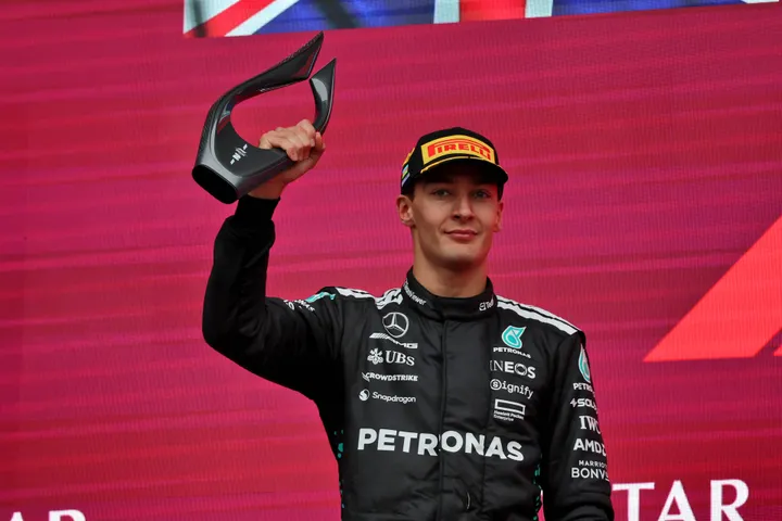George Russell behaalde de tweede plek in Azerbeidzjan - Foto: RacePictures