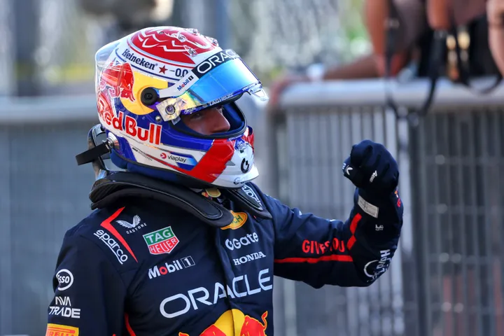 Max Verstappen feiert Sieg in Monza. Foto von: RacePictures.