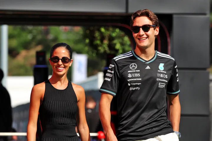 George Russell und Carmen Mundt – Foto: Race Pictures