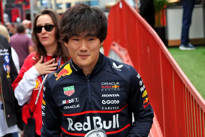 Photo: RacePictures.