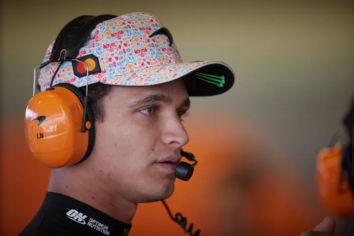 Norris_Mexico_pole_RacePictures_jPEG