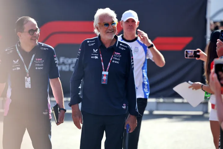 Briatore kommt in die Boxengasse in Monza - Foto: Racepictures