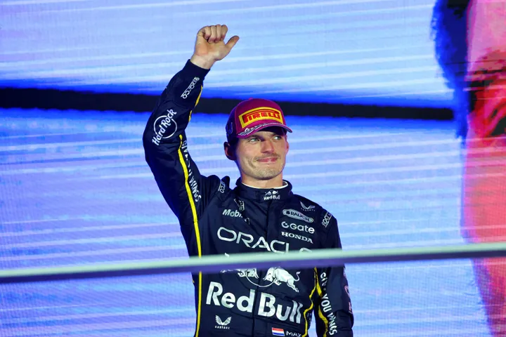 Max Verstappen-Singapore-RacePictures