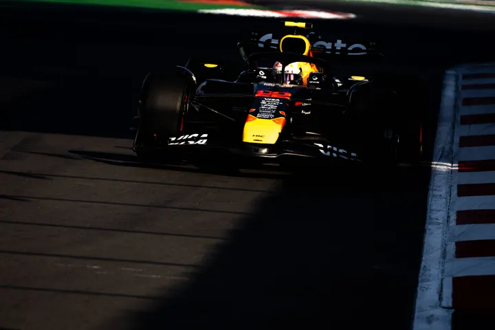 Yuki Tsunoda im Honda-betriebenen RB21 - Foto: RacePictures