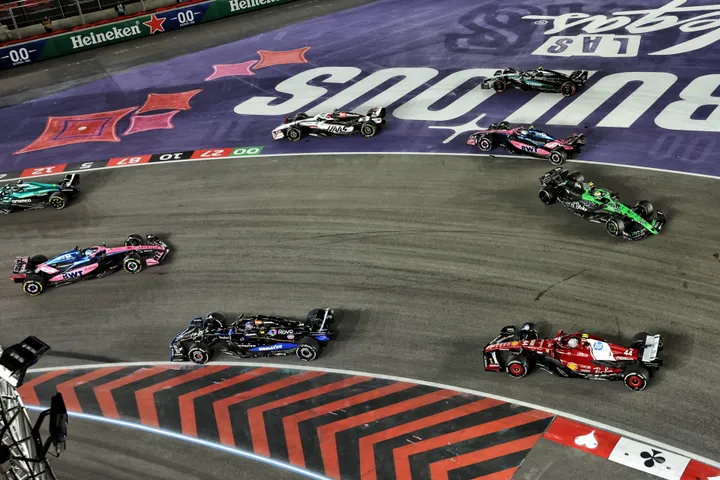 turn1-vegas-f1
