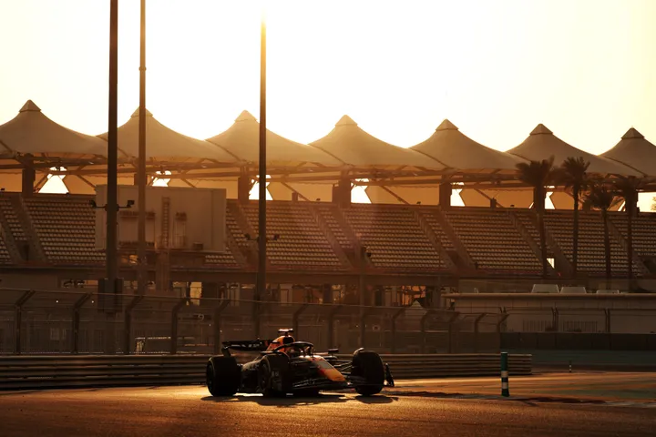 Yuki Tsunoda in Abu Dhabi 2024 - Foto: Race Pictures