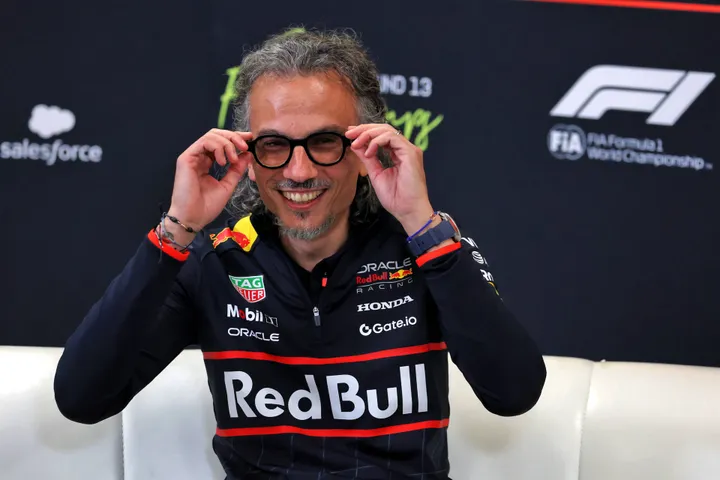 Verstappen-blaast-laurent-mekies-red-bull-omver