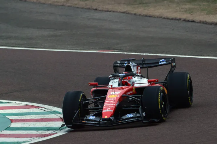 Leclerc-Ferrari-SF-26