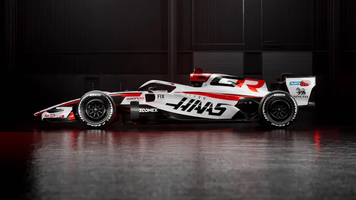 Haas VF-26 Bild 2