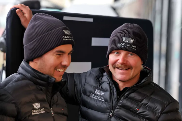 Sergio Perez and Valtteri Bottas