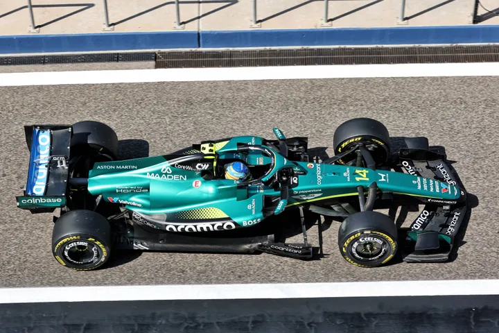 fernando-alonso-aston-martin.jpg