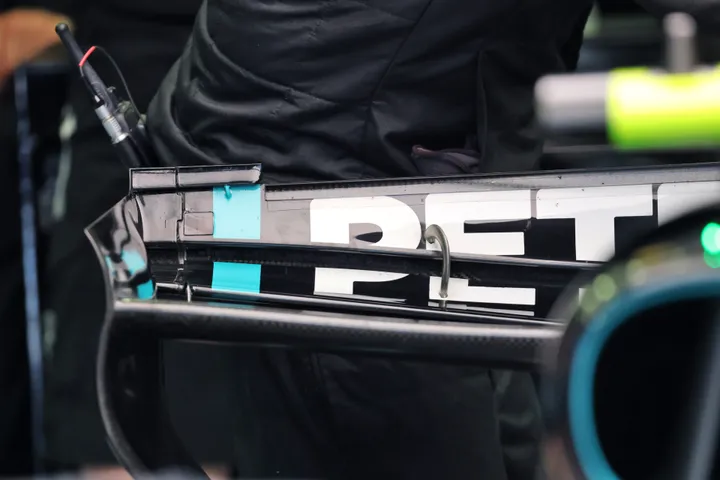mercedes-real-wing-bahrain-jpg