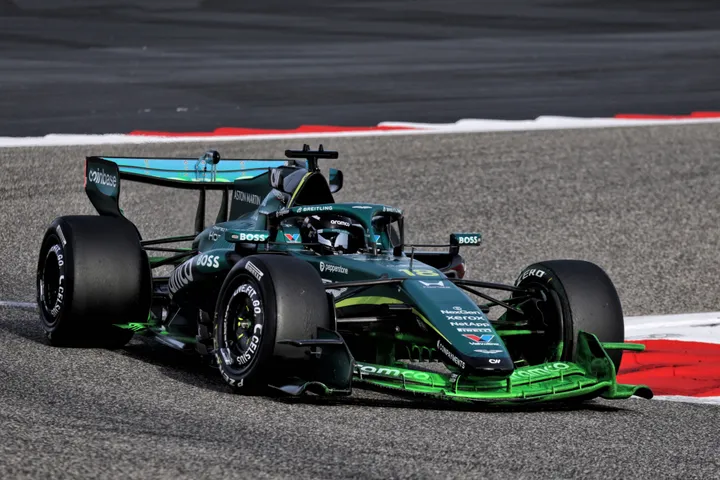 stroll-amr26.