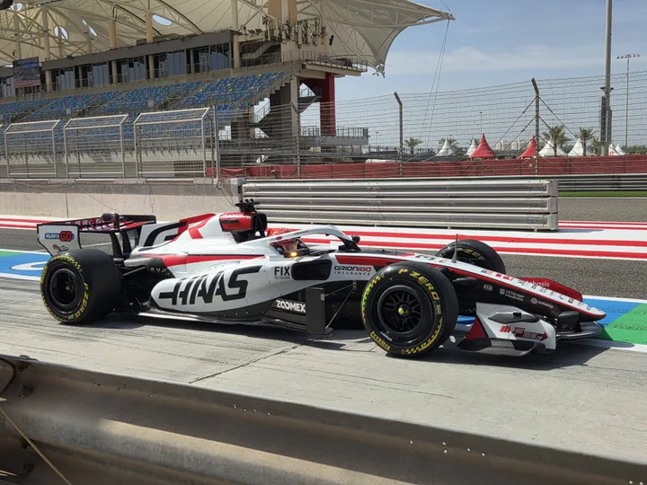 esteban-ocon-proefstart-bahrein