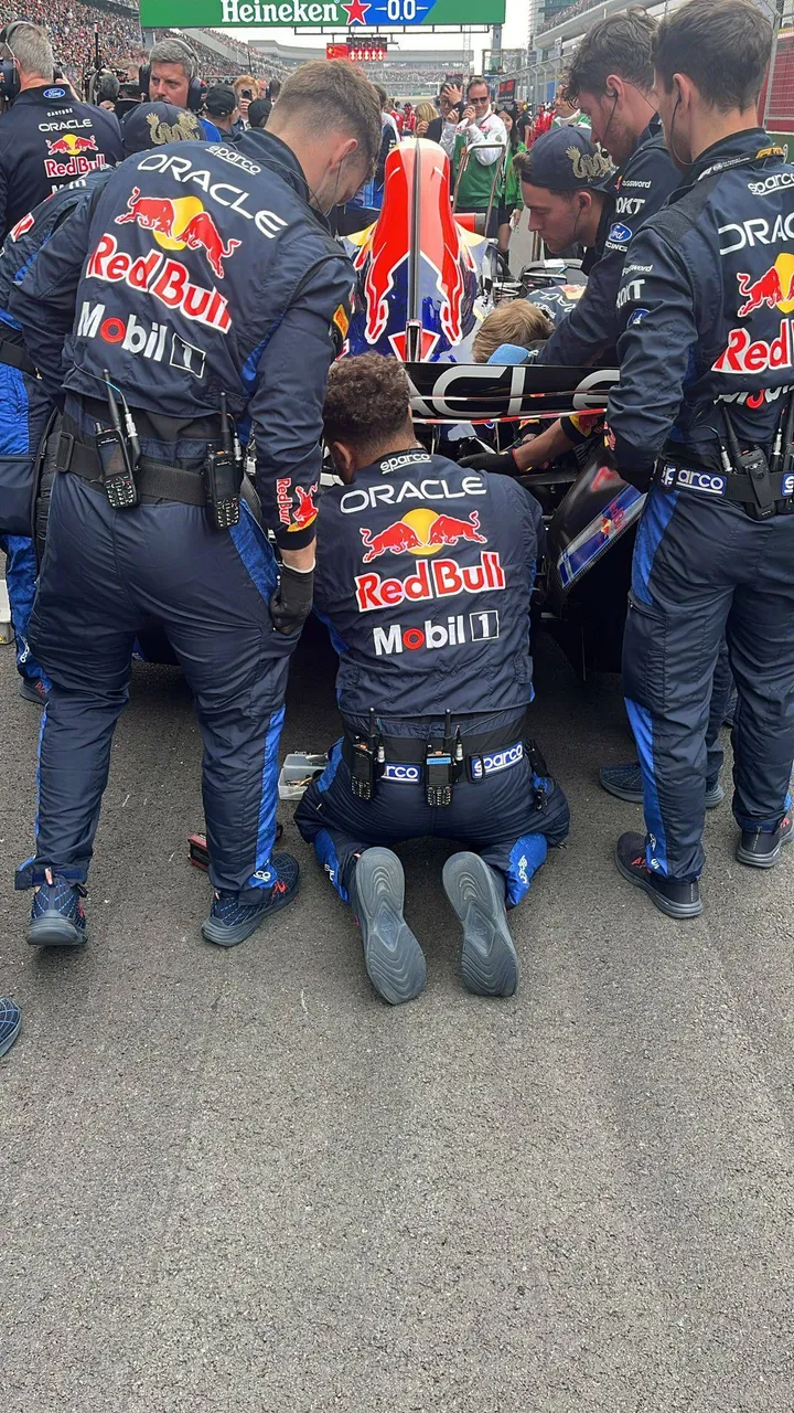 58fdb324-b360-4f64-8eb3-3cc528e29181